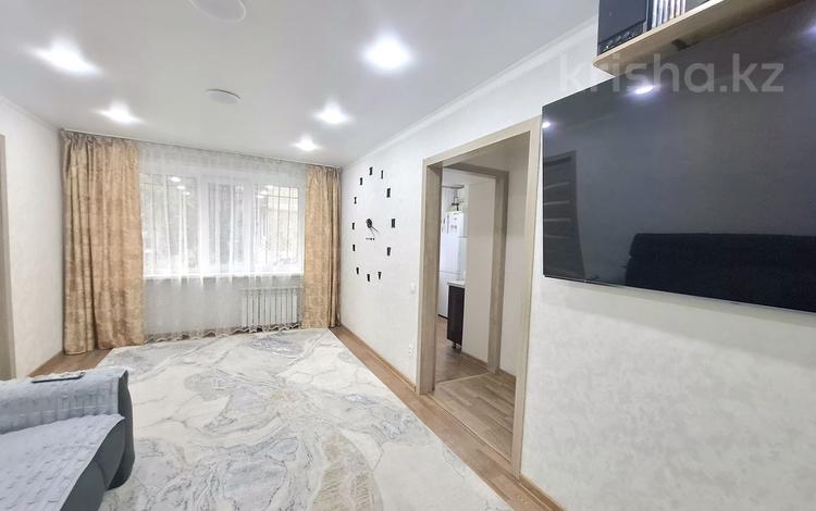 2-комнатная квартира · 46 м² · 1/5 этаж, Майкудук, Майкудук, 13й микрорайон за 12 млн ₸ в Караганде, Алихана Бокейханова р-н — фото 2