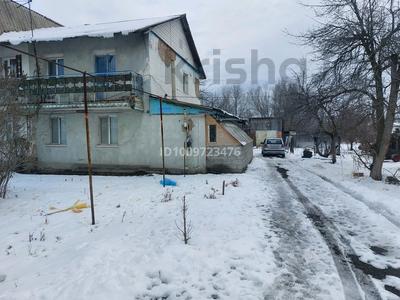 Отдельный дом · 4 комнаты · 100 м² · 20 сот., Уалиханова 1 — На перекрестке уалиханова и абая за 30 млн ₸ в 