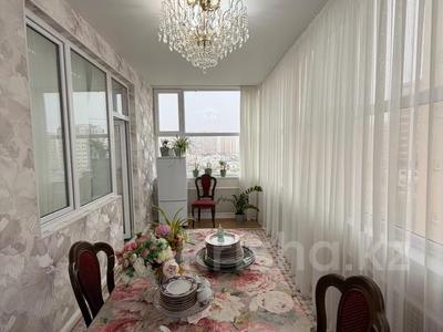 3-комнатная квартира · 101 м² · 5/17 этаж, 17-й мкр 1 за 38 млн 〒 в Актау