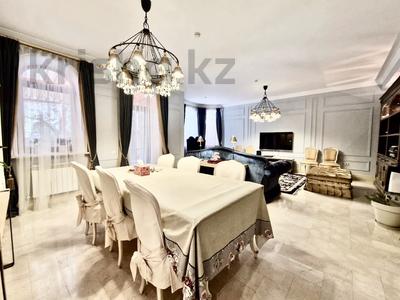 5-комнатная квартира, 400 м², 1/2 этаж помесячно, мкр Каргалы, Рыскулбекова 19 за 2.3 млн 〒 в Алматы, Наурызбайский р-н