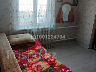 Жер үй мен саяжайлар в Абай обл.: Жеке үй · 4 бөлме · 100 м² · 14 сот., Первый Водный Геодезическая 27 — Новой школы, бағасы: 17 млн 〒 Жеке үй · 4 бөлме · 100 м² · 14 сот., Первый Водный Геодезическая 27 — Новой школы, бағасы: 17 млн 〒 в Семее