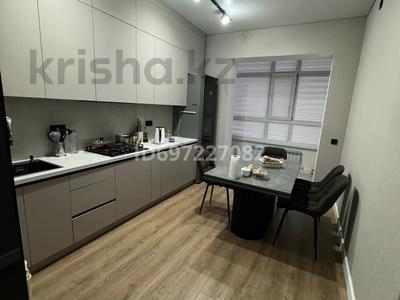 Продажа квартир в Западно-Казахстанской обл.: 4-комнатная квартира · 116 м² · 2/3 этаж, мкр Кадыра Мырза-Али, Есенберилина 31 — Есенберлина-Токсанова за 55 млн 〒 4-комнатная квартира · 116 м² · 2/3 этаж, мкр Кадыра Мырза-Али, Есенберилина 31 — Есенберлина-Токсанова за 55 млн 〒 в Уральске