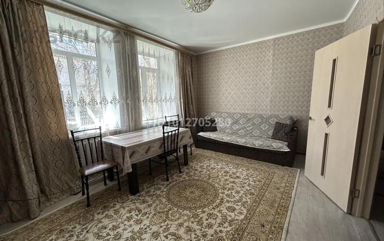 3-бөлмелі пәтер · 65 м² · 1/2 қабат, 2-й микрорайон, Кочубея, бағасы: 15 млн ₸ в Костанае — фото 2