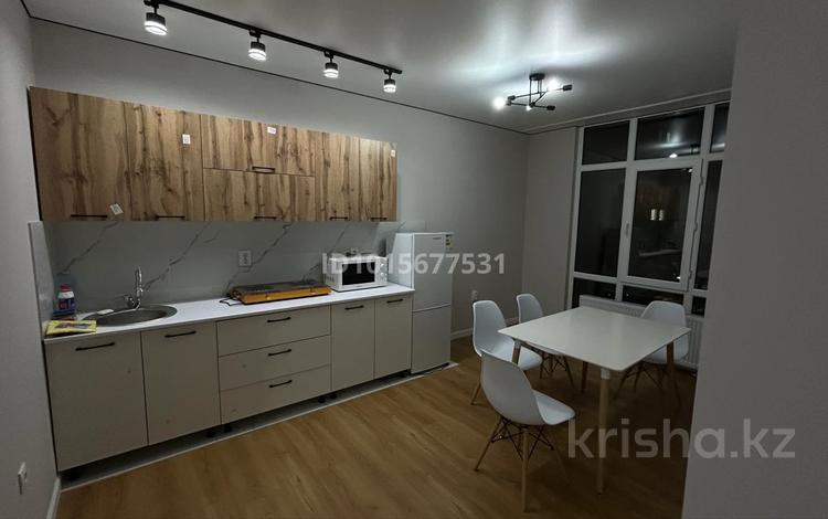 1-бөлмелі пәтер · 45 м² · 4/9 қабат, Шұғыла ш/а., Мкрн Шугыла 340/5, бағасы: 230 000 ₸ в Алматы, Наурызбайский р-н — фото 2