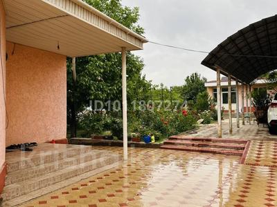 Жеке үй · 7 бөлме · 185 м² · 10 жүзд., Самал-1 ш/а, Мкр Самал-1, улица Ескендирова 1144 — Рыскулова - Ескендирова, бағасы: 55 млн ₸ в Шымкенте, Абайский р-н