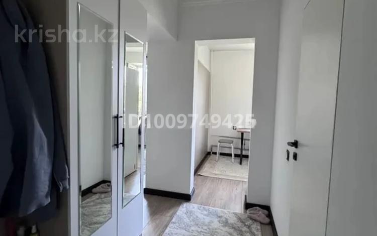 1-комнатная квартира · 35 м² · 5/5 этаж, мкр №9 69 Б — Жандосова Саина за 275 000 ₸ в Алматы, Ауэзовский р-н — фото 2