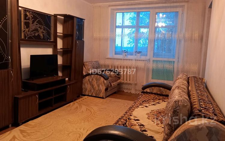 2-бөлмелі пәтер · 50 м² · 3/5 қабат, Абая 8, бағасы: 20 000 ₸ в Бурабае — фото 2