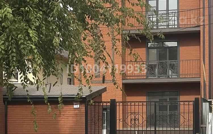 4-бөлмелі пәтер · 170 м², Сейфуллина 33, бағасы: 80 млн ₸ в Уральске — фото 15