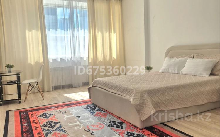 1-бөлмелі пәтер · 37 м², Достык 13, бағасы: 15 000 ₸ в Астане, Есильский р-н — фото 1271