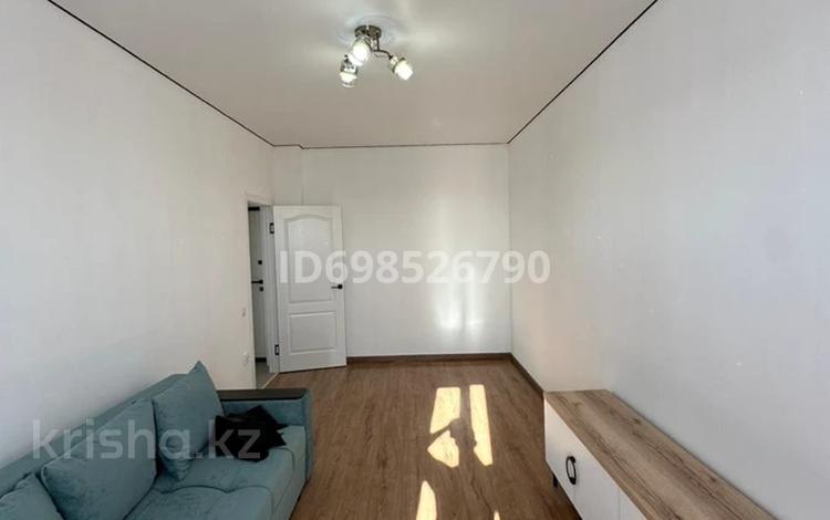 2-бөлмелі пәтер · 55 м² · 3/3 қабат, 76 7 — ЖК жана омир, бағасы: 210 000 ₸ в  — фото 2