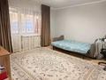 2-комнатная квартира · 54 м² · 3/5 этаж, Майкудук, мкр Голубые пруды 11 за 17.5 млн ₸ в Караганде, Алихана Бокейханова р-н