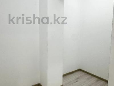 1-бөлмелі пәтер · 50 м² · 2/5 қабат, Алтын орда ш/а., бағасы: 16.5 млн ₸ в Актобе, мкр. Алтын орда