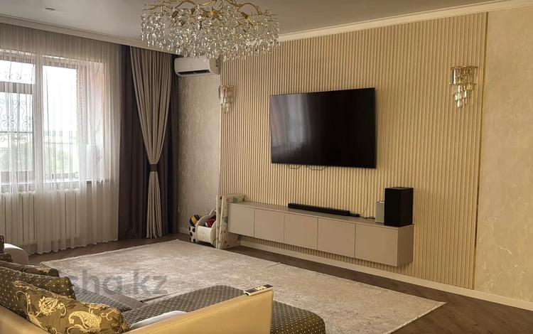 3-бөлмелі пәтер · 105 м² · 6/9 қабат, Посмакова 94, бағасы: 83 млн ₸ в Семее — фото 2