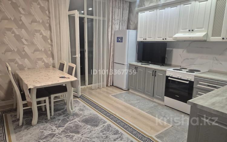 1-комнатная квартира · 45 м² · 5/9 этаж, Улы Дала 44 за 250 000 ₸ в Астане, Есильский р-н — фото 2