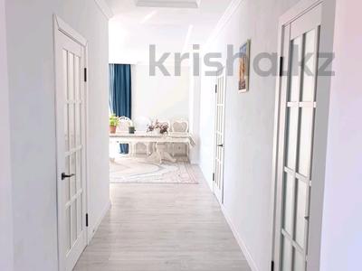 Отдельный дом · 4 комнаты · 140 м² · 10 сот., 11 25 за 33 млн 〒 в Талдыкоргане, село Ынтымак