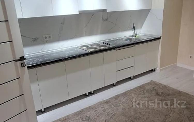 2-комнатная квартира · 52 м² · 8/10 этаж, мкр Аккент за 31.9 млн ₸ в Алматы, Алатауский р-н — фото 2