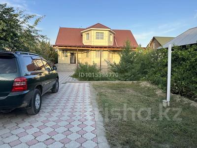 Жеке үй · 6 бөлме · 250 м² · 8 жүзд., Қажымұқан 11, бағасы: 50 млн ₸ в Узынагаш