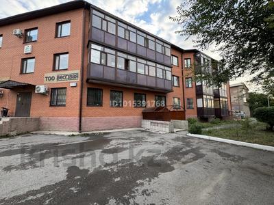 Свободное назначение, офисы, магазины и бутики, склады, образование · 160.8 м² за 35 млн ₸ в Караганде, Казыбек би р-н