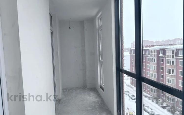 3-комнатная квартира, 104 м², 6/12 этаж, Абая 111 за 50 млн 〒 в Костанае — фото 13