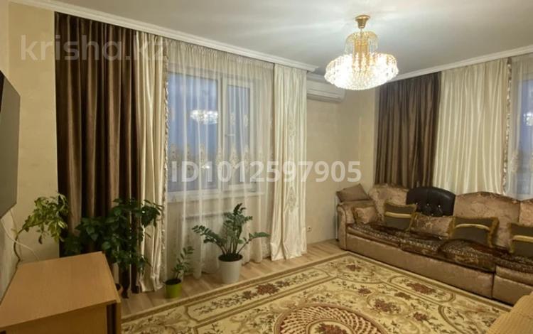 4-бөлмелі пәтер · 92 м² · 14/17 қабат, Кенесары 52 — Валиханова, бағасы: 49 млн ₸ в Астане, р-н Байконур — фото 2