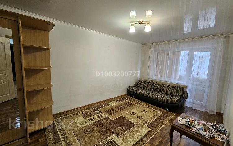 1-бөлмелі пәтер · 32 м² · 3/5 қабат, Пришахтинск, Пришахтинск, 21й микрорайон 10, бағасы: ~ 8.2 млн ₸ в Караганде, Алихана Бокейханова р-н — фото 2