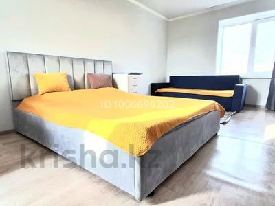 1-комнатная квартира · 35 м² · 2 этаж, Ауэзова за 10 000 〒 в Щучинске