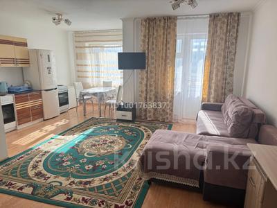 2-бөлмелі пәтер · 60 м² · 11/15 қабат, Айнаколь 56, бағасы: 15 000 〒 в Астане, Сарайшык р-н