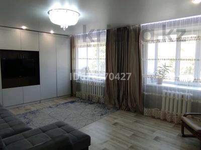 3-комнатная квартира, 80.7 м², 3/9 этаж, Естая-Камзина 101/2 за 37 млн 〒 в Павлодаре