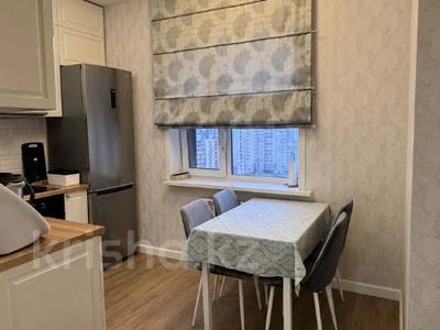 3-бөлмелі пәтер · 74 м² · 12/19 қабат, Шахтеров 52Б, бағасы: 40.5 млн ₸ в Караганде