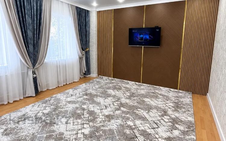 3-комнатная квартира · 96 м² · 2/6 этаж, мкр 12 за 30 млн ₸ в Актобе — фото 4