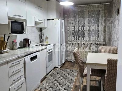 2-комнатная квартира · 44 м² · 1/9 этаж, Карбышева 22 — Виноградова-Карбышева за 19.2 млн ₸ в Усть-Каменогорске, Ульбинский