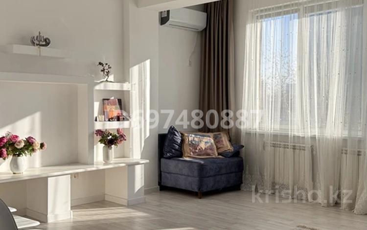 2-комнатная квартира · 81.1 м² · 6/13 этаж, мкр Керемет 7 за 75.5 млн ₸ в Алматы, Бостандыкский р-н — фото 12