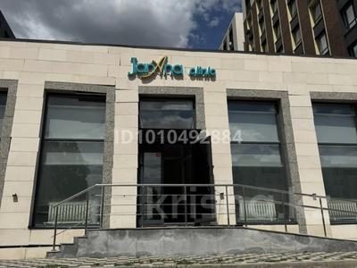 Медцентры и аптеки · 200 м² за 2.7 млн ₸ в Астане, Есильский р-н
