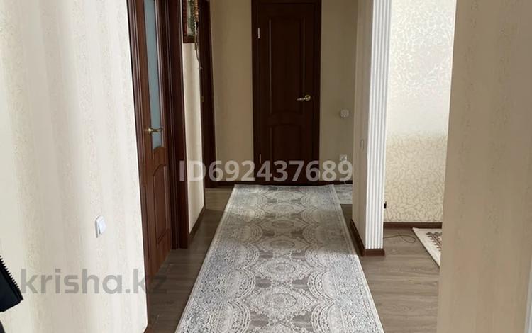 4-комнатная квартира, 87 м², 3/9 этаж, Машхур Жусупа 288 за 42 млн 〒 в Павлодаре — фото 2