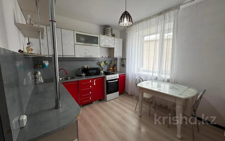3-комнатная квартира · 76.5 м² · 4/5 этаж, Коктем 16 за 30.5 млн ₸ в Кокшетау — фото 2