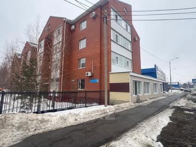 Продажа коммерческой недвижимости в Костанайской обл.: Офисы, магазины и бутики, салоны красоты, образование, развлечения · 268 м² за 42 млн 〒 Офисы, магазины и бутики, салоны красоты, образование, развлечения · 268 м² за 42 млн 〒 в Костанае