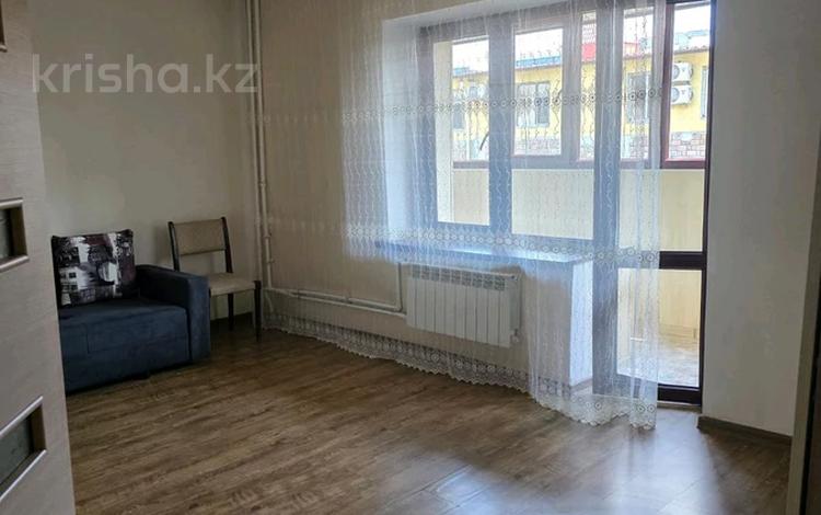 1-бөлмелі пәтер · 35 м² · 4/5 қабат, Розыбакиева — Шевченко, бағасы: 26 млн ₸ в Алматы, Алмалинский р-н — фото 2