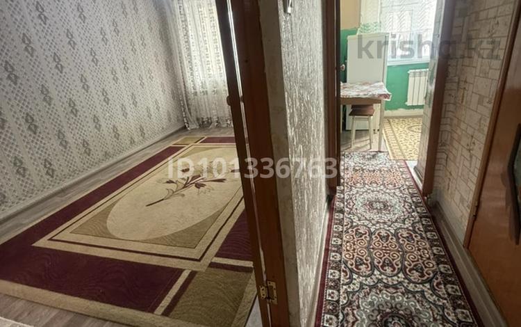2-бөлмелі пәтер · 55 м² · 2/5 қабат, Қаратау ш/а. 33, бағасы: 120 000 ₸ в Таразе, мкр Каратау — фото 2
