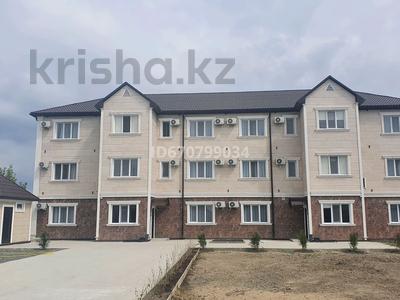 Свободное назначение, офисы, магазины и бутики, склады, салоны красоты, бани, гостиницы и зоны отдыха, медцентры и аптеки, образование, развлечения · 1000 м² за 349 млн 〒 в Атырау, мкр Мунайшы