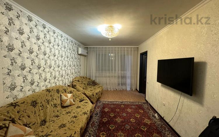 3-бөлмелі пәтер, 61 м², 4/5 қабат, мкр Юго-Восток, Муканова 12, бағасы: 19 млн 〒 в Караганде, Казыбек би р-н — фото 2