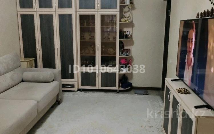 1-бөлмелі пәтер · 32 м² · 2/5 қабат, мкр Восток 1а, бағасы: 17 млн ₸ в Шымкенте, Аль-Фарабийский р-н — фото 2