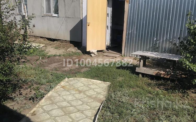 Дача · 2 комнаты · 18 м² · 8 сот., 3-я улица 49 — С/о Восход за 2.5 млн 〒 в Уральске — фото 2