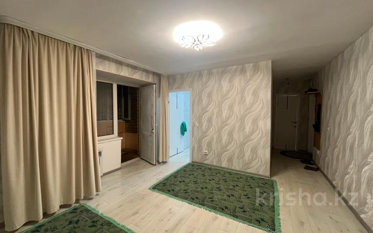 1-комнатная квартира · 35 м² · 3/10 этаж, мкр Новый Город, Ермекова за 18 млн ₸ в Караганде, Казыбек би р-н — фото 13