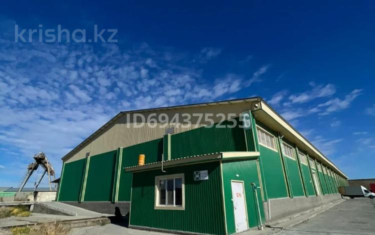 Офисы, склады, кабинеты и рабочие места · 1100 м² за ~ 1.7 млн ₸ в Атырау, мкр Кара депо — фото 29