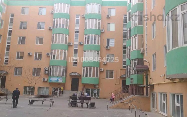3-бөлмелі пәтер · 79 м² · 4/5 қабат, 3-й мкр 24, бағасы: 22 млн ₸ в Актау — фото 2