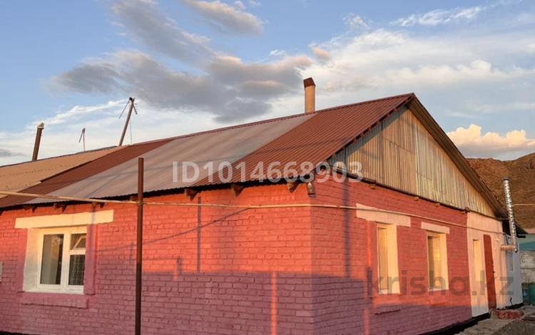 Часть дома · 3 комнаты · 70 м² · 7 сот., Арғынбек 1а1 за 15.5 млн ₸ в Зайсане — фото 2