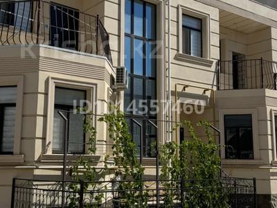 Часть дома · 7 комнат · 250 м² · 1111 сот., Рахмет Өтесінов 2 — 1мкр Асет шаштараз жақтар за 60 млн ₸ в Жанаозен