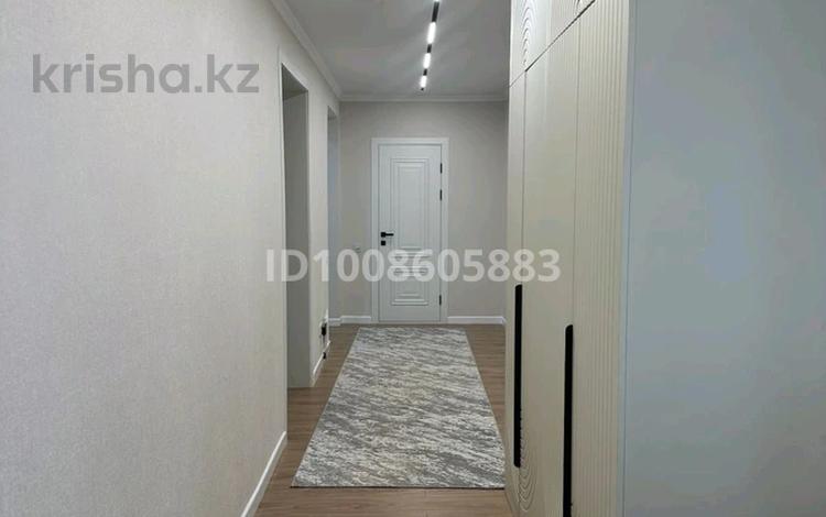 3-бөлмелі пәтер · 118 м² · 2 қабат, Самал 82 — Коняхина, бағасы: 60 млн ₸ в Уральске — фото 2