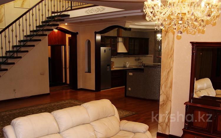4-комнатная квартира, 380 м², 2/3 этаж, Ходжанова 10 за 280 млн 〒 в Алматы, Бостандыкский р-н — фото 2