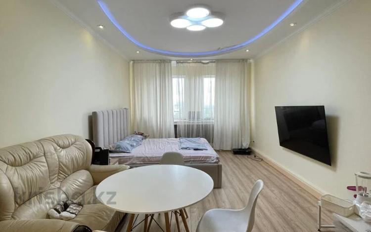 3-комнатная квартира · 100 м² · 17/18 этаж, Навои — Торайгырова за 65 млн ₸ в Алматы, Бостандыкский р-н — фото 8